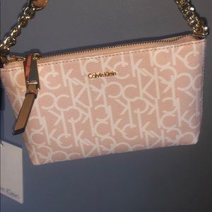 Calvin KleinCrossbody Purse